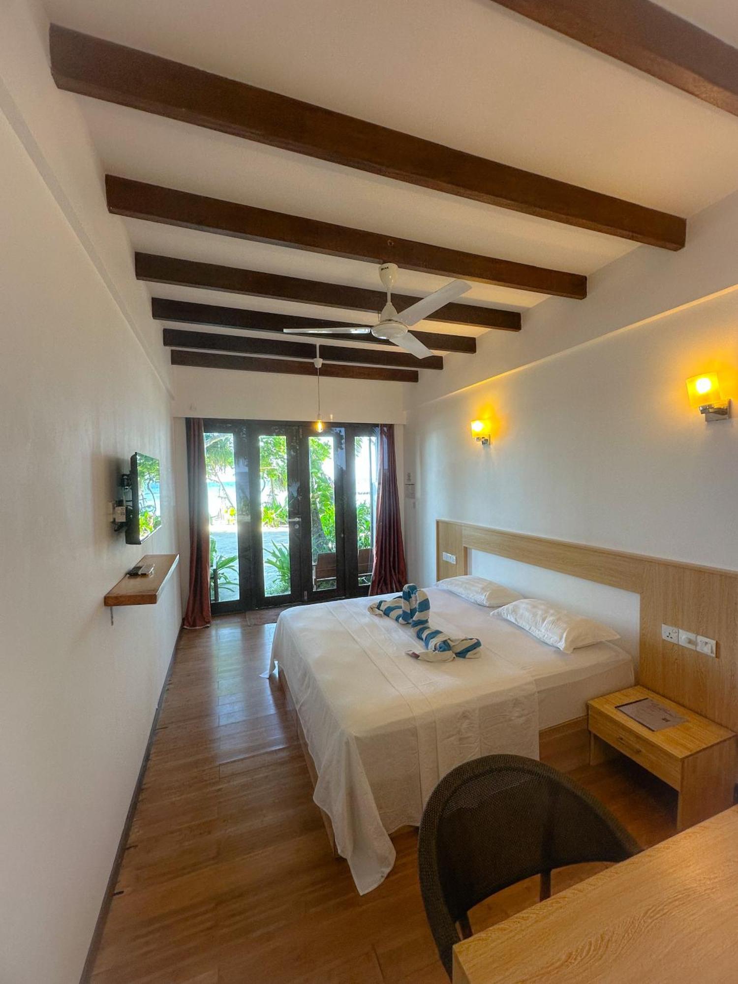 Thundi Sea View Hotel Đảo Đảo Fulidhoo Ngoại thất bức ảnh