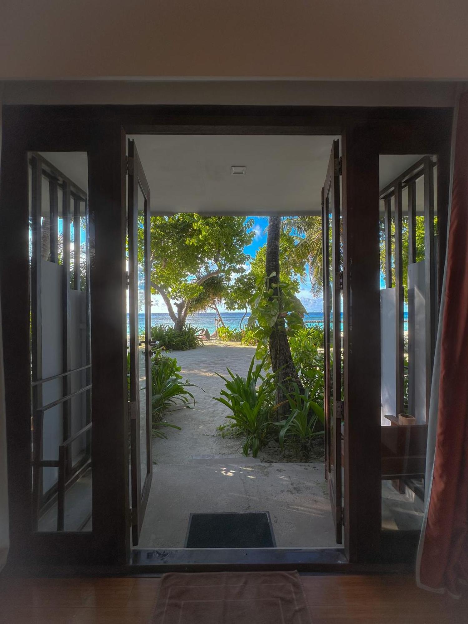 Thundi Sea View Hotel Đảo Đảo Fulidhoo Ngoại thất bức ảnh